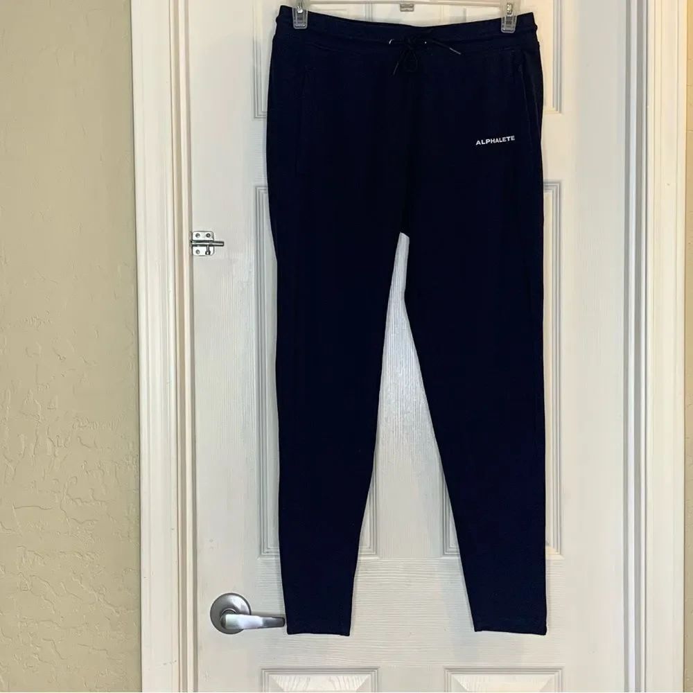 Alphalete Navy Drawstring Joggers Size Large Tapered Ankle